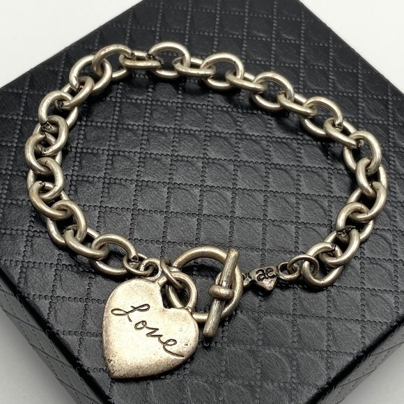 American Eagle Bracelet Aged Rustic Silver Tone Chain Link With Love Heart Charm 14$